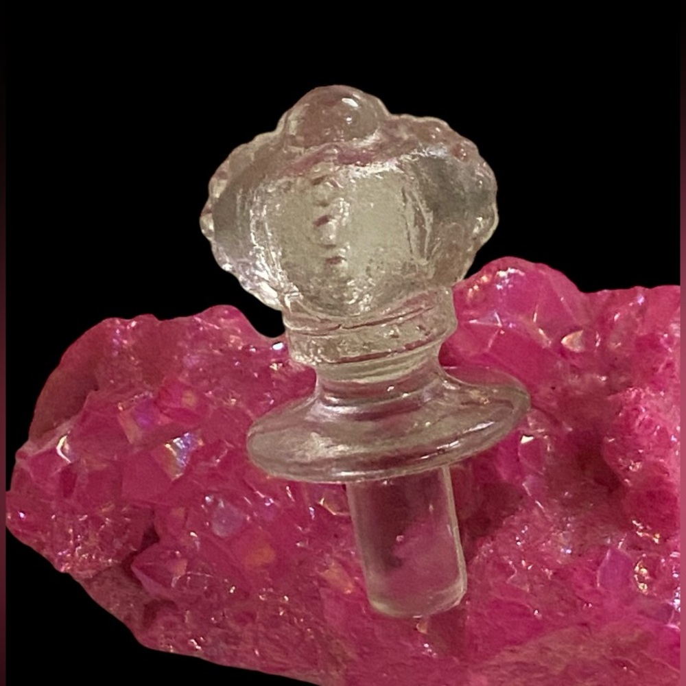 Vintage Fleur De Lis Crown Glass Bottle Stopper #8167